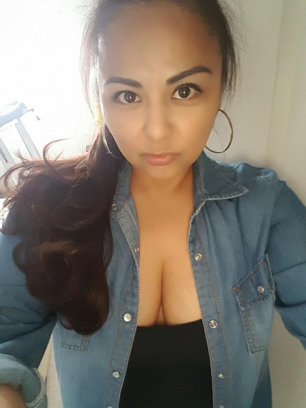 Single Woman 48 In Minneapolis MN Uptown Date Free Dating Make New