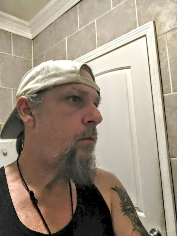 Single Man 51 In Roanoke Va Uptown Date Free Dating Make New Friends 9300